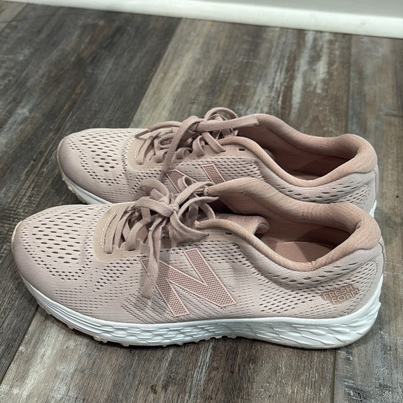 New Balance Fresh Foam Arishi V1 WARISSH1 Pink Women’s Running Sneakers 9.5 B - Picture 6 of 12
